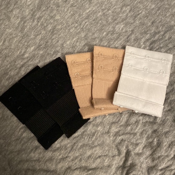 Target Intimates & Sleepwear 3 Hook Bra Extenders 5 Piece Set